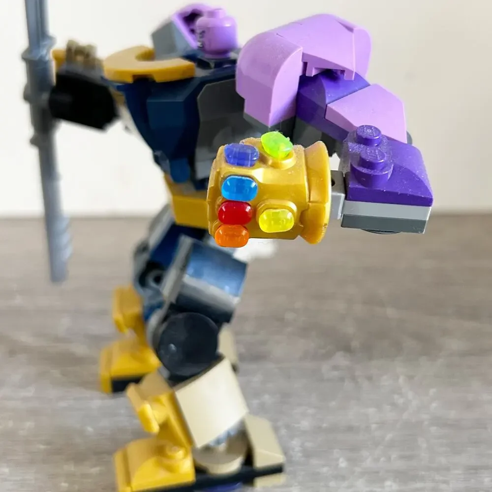 Lego Thanos Mech Armor 76242 Super Heroes Minifigure Building Set Complete EUC